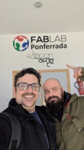 Las amistades se forman dentro de un Fab Lab